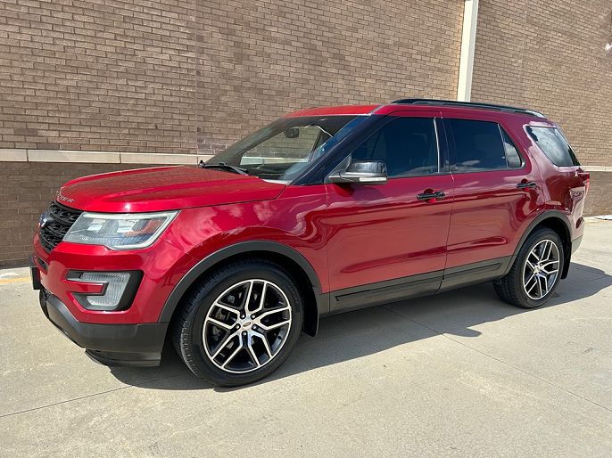 2016 Ford Explorer