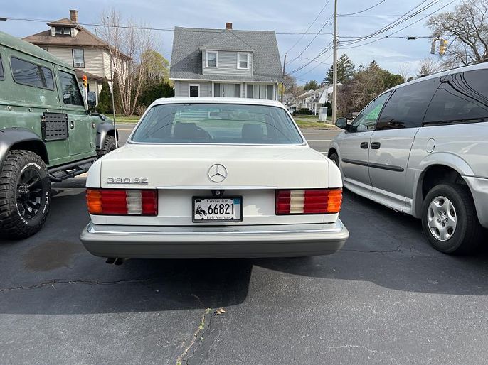 1985 Mercedes-Benz 380