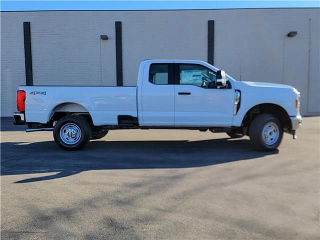 2025 Ford F-250
