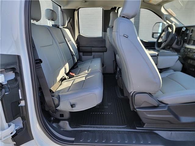 2025 Ford F-250