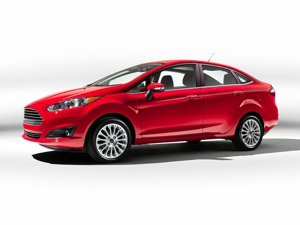2014 Ford Fiesta SE image 0