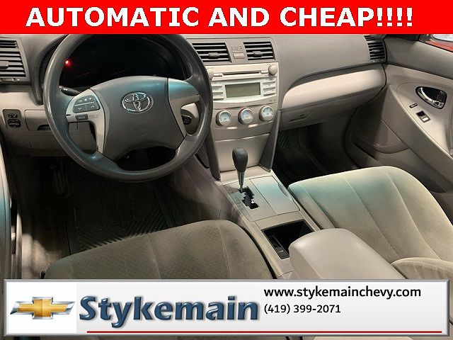 2009 Toyota Camry LE image 3