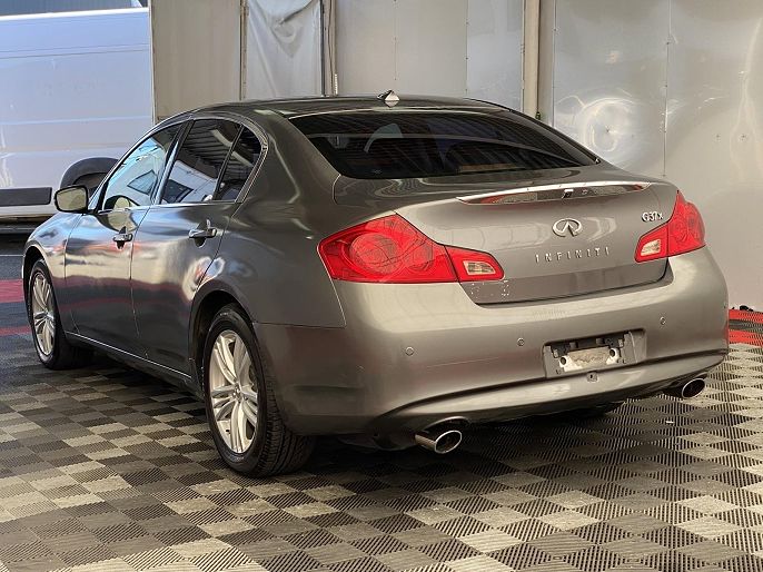 2012 Infiniti G37