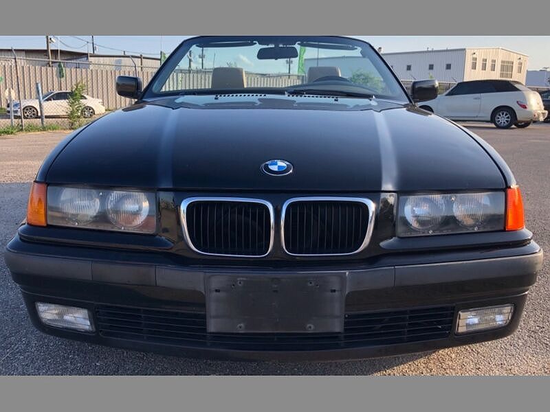 1997 BMW 3 Series 328i image 4