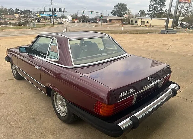1985 Mercedes-Benz 380