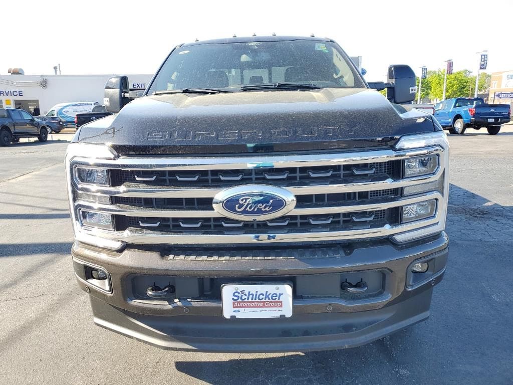 2024 Ford F-350 King Ranch image 2