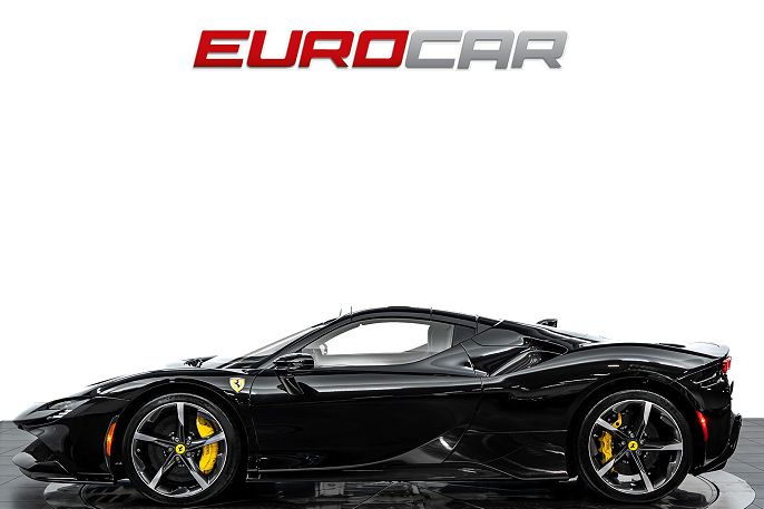2023 Ferrari SF90