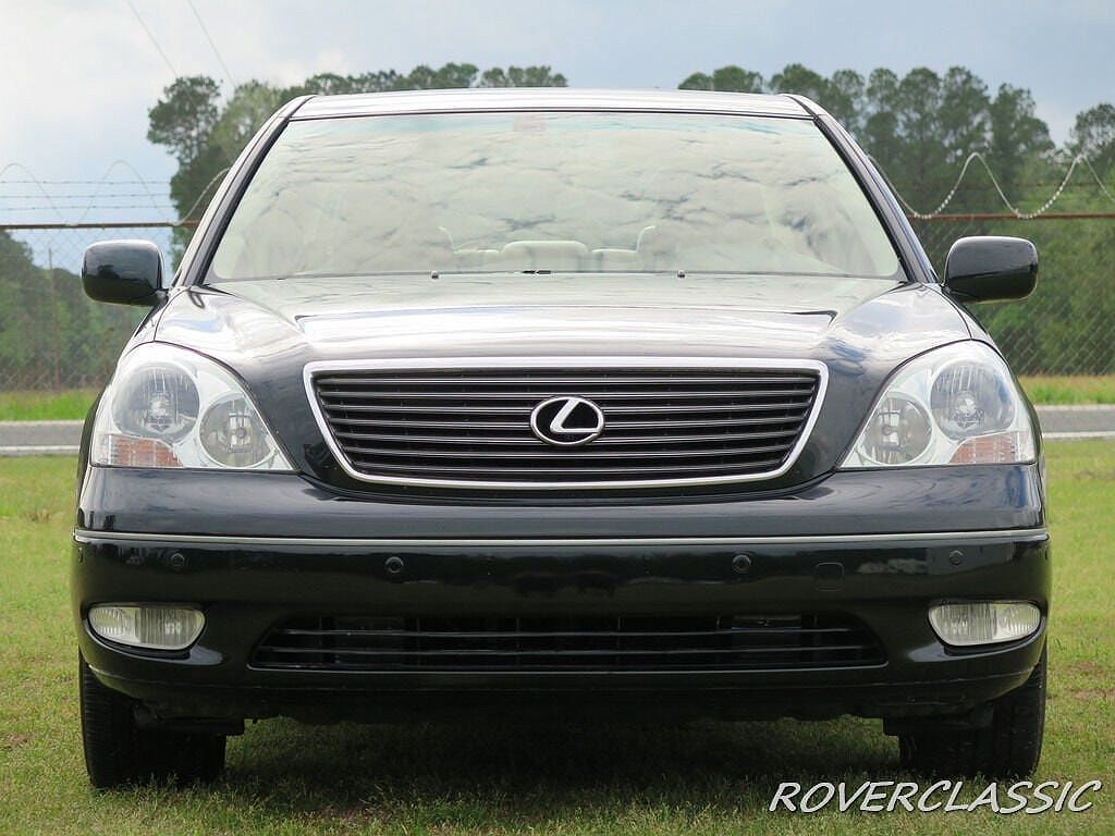 2003 Lexus LS 430 image 2