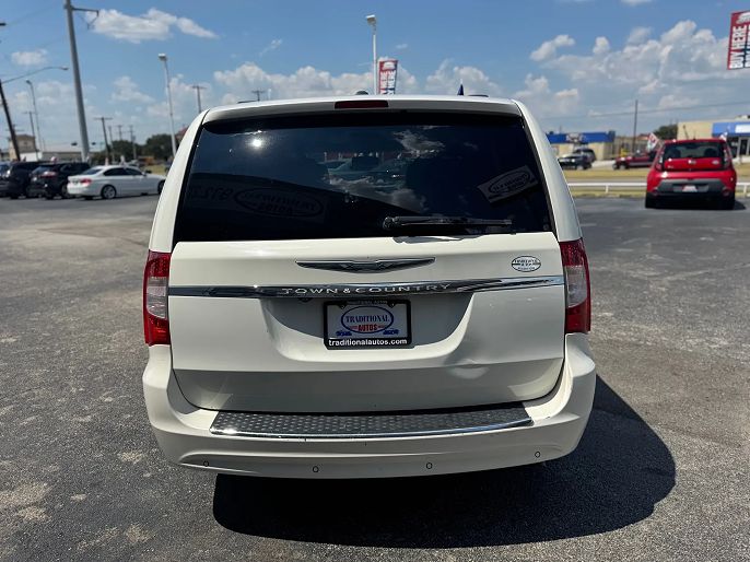 2012 Chrysler Town & Country