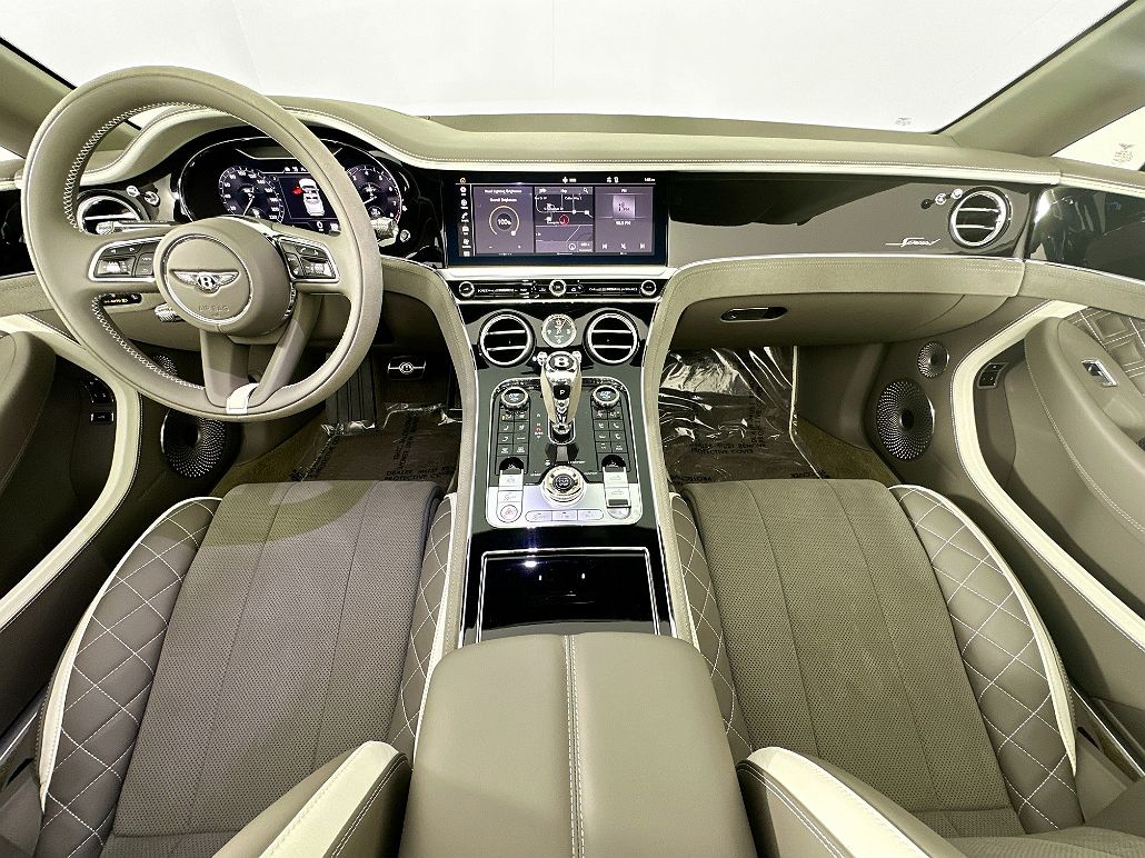 2023 Bentley Continental GT image 3