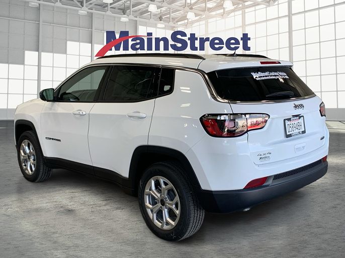 2025 Jeep Compass
