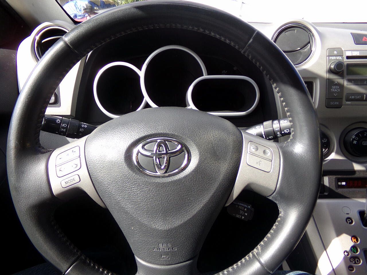2009 Toyota Matrix XRS image 11