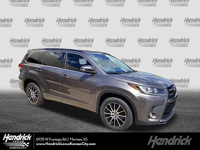 2017 Toyota Highlander