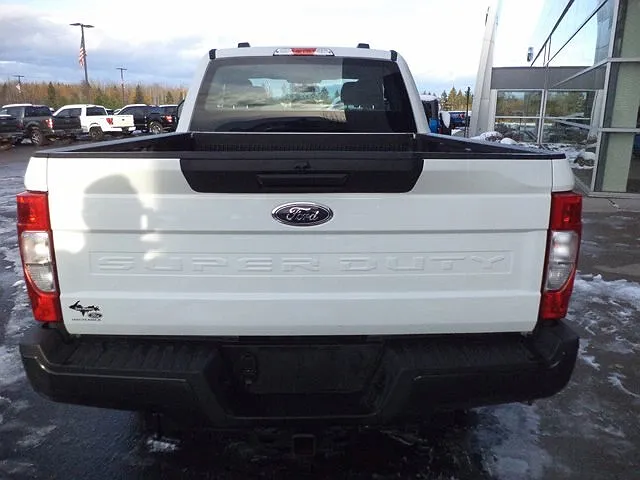 2022 Ford F-250 XL image 4