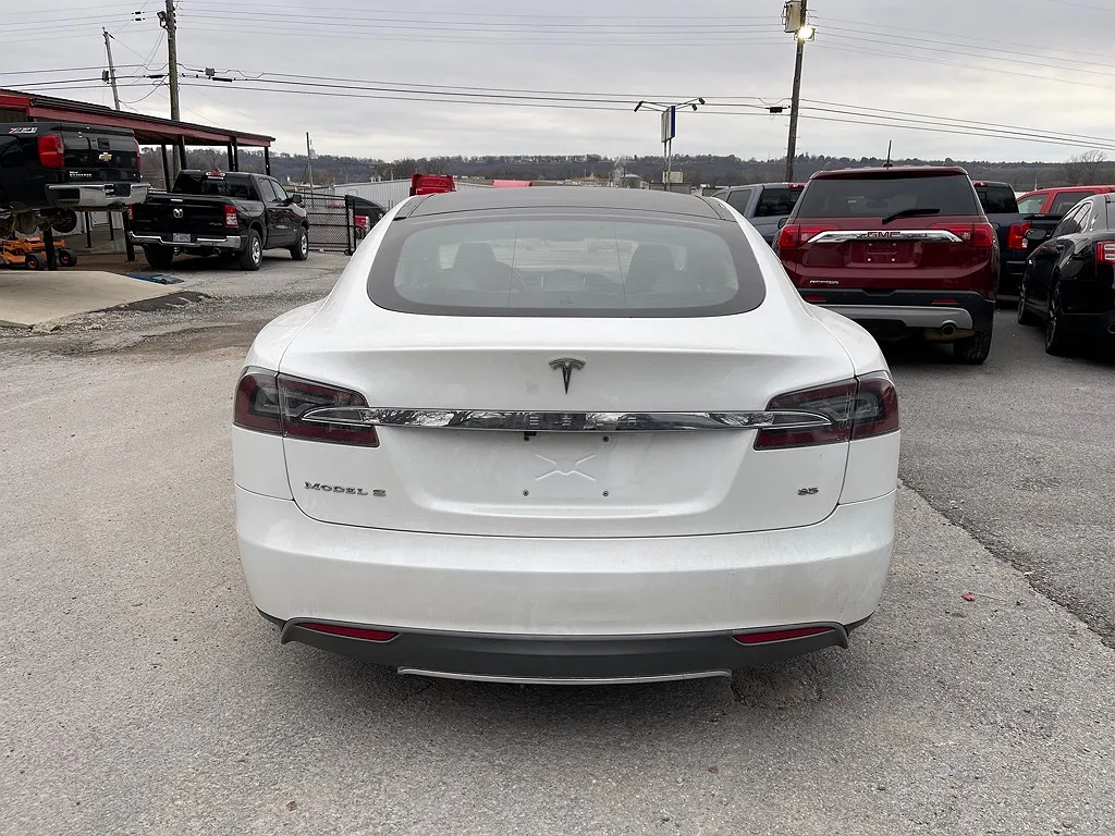2013 Tesla Model S null image 2