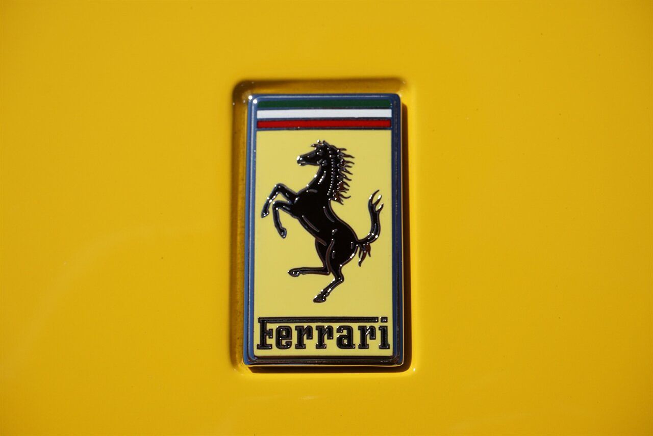 2019 Ferrari Portofino null image 50