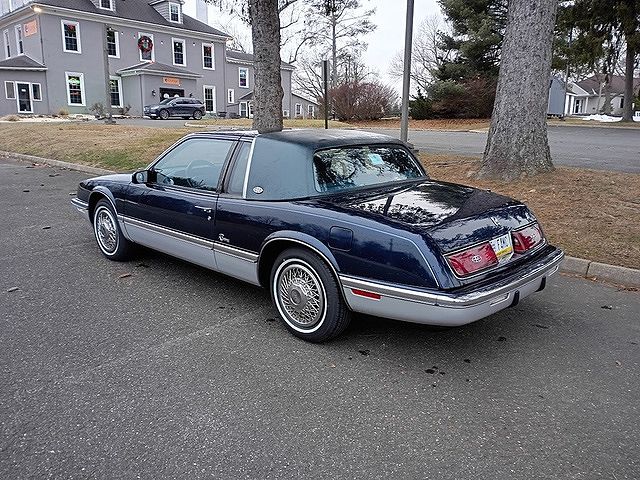 1990 Buick Riviera