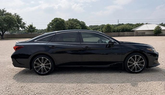 2019 Toyota Avalon