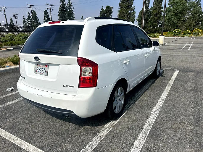 2007 Kia Rondo