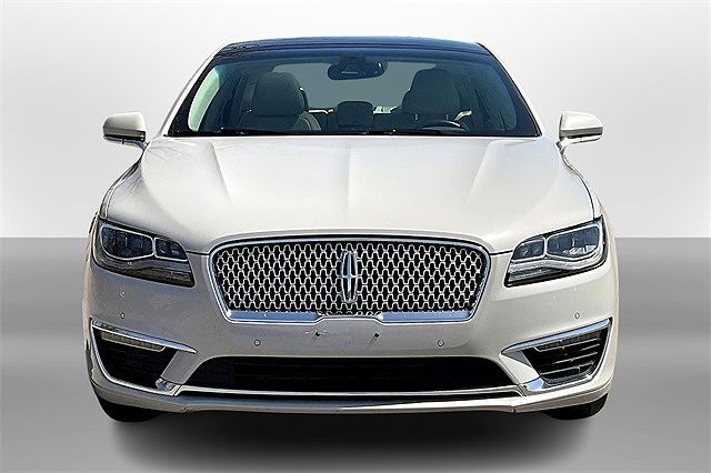2019 Lincoln MKZ Reserve image 1
