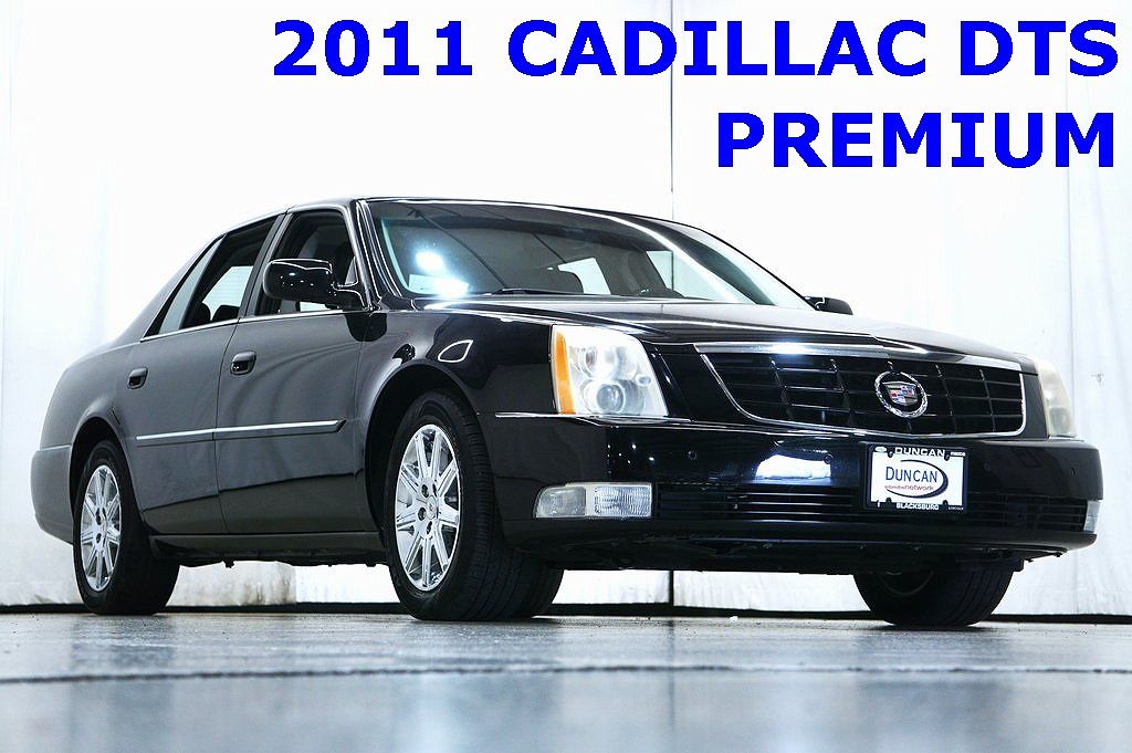 2011 Cadillac DTS Premium image 0