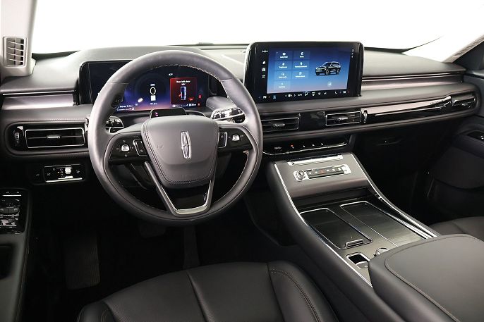2026 Lincoln Aviator