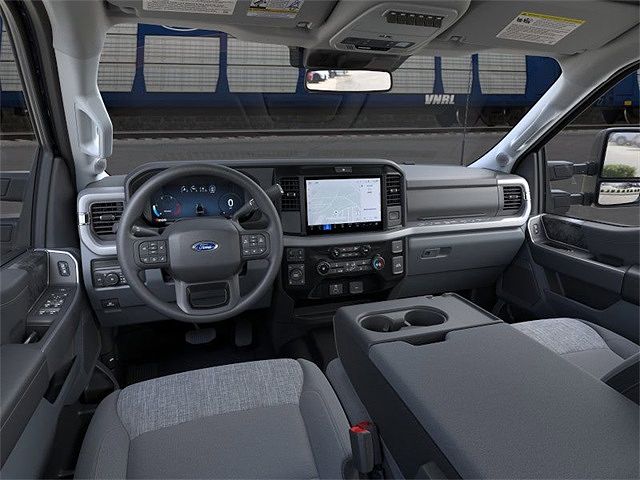 2025 Ford F-250