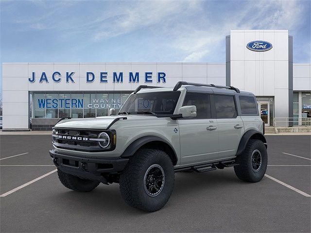 2023 Ford Bronco Outer Banks image 0