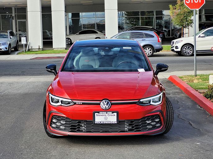 2024 Volkswagen Golf