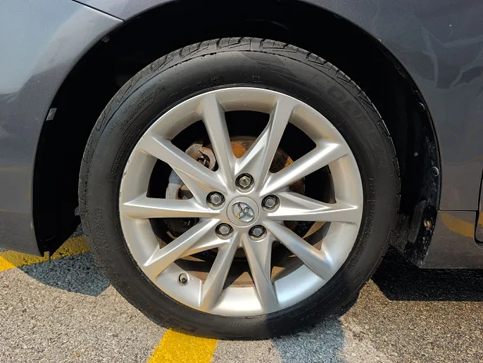 2014 Toyota Prius v