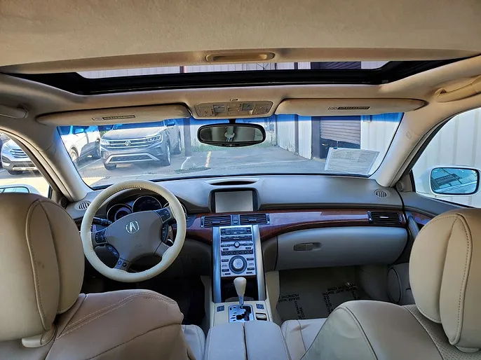 2005 Acura RL