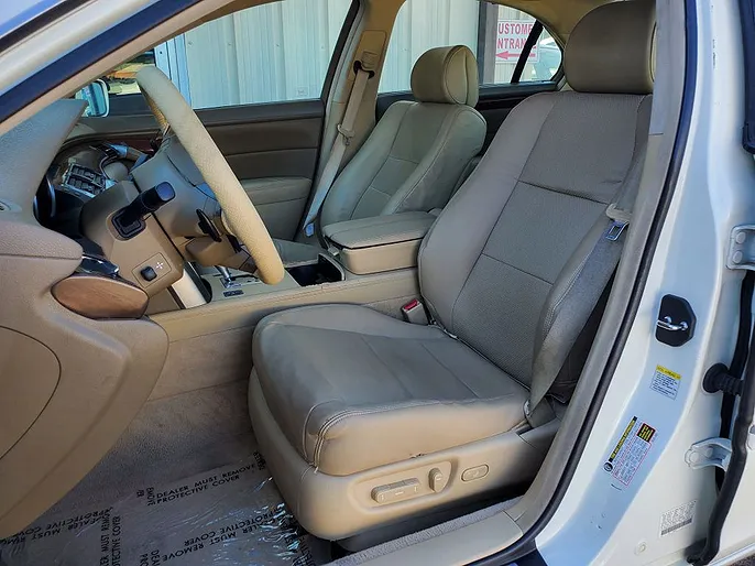 2005 Acura RL