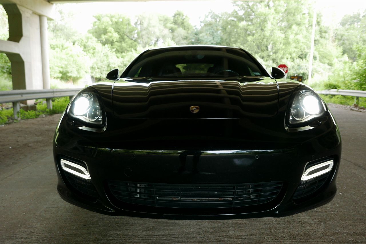 2012 Porsche Panamera Turbo S image 41