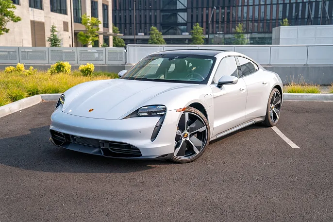 2023 Porsche Taycan