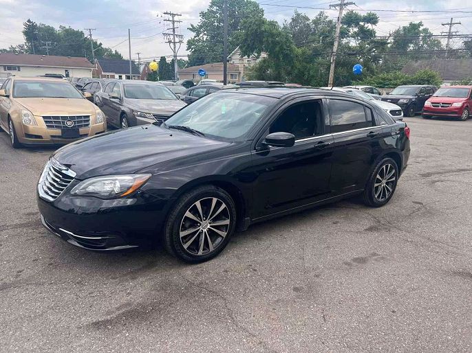 2011 Chrysler 200