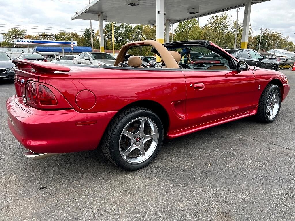 1996 Ford Mustang Cobra image 31