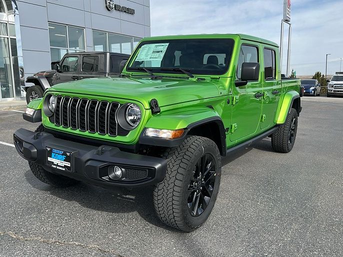 2025 Jeep Gladiator