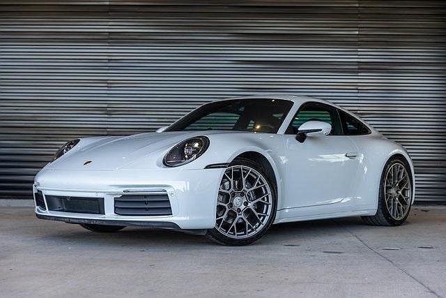 2023 Porsche 911 Carrera image 0