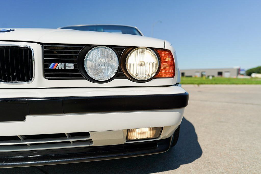 1993 BMW M5 null image 58