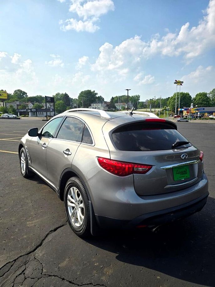 2009 Infiniti FX35