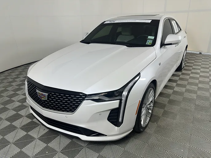 2025 Cadillac CT4
