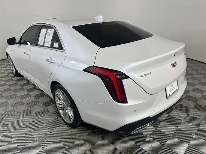 2025 Cadillac CT4