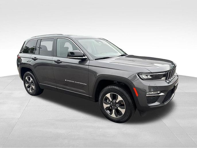 2022 Jeep Grand Cherokee