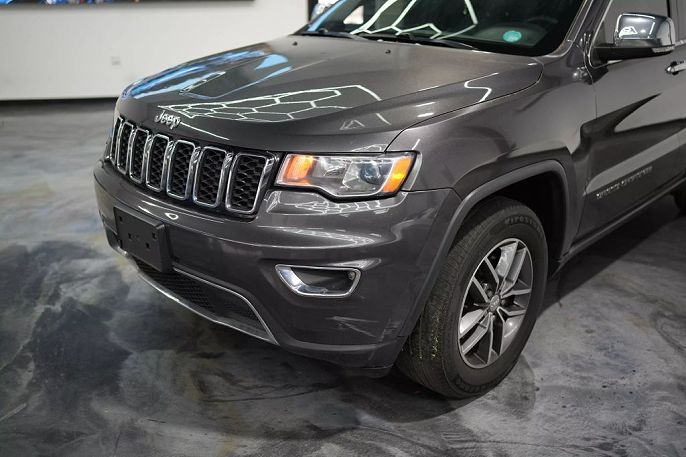 2017 Jeep Grand Cherokee