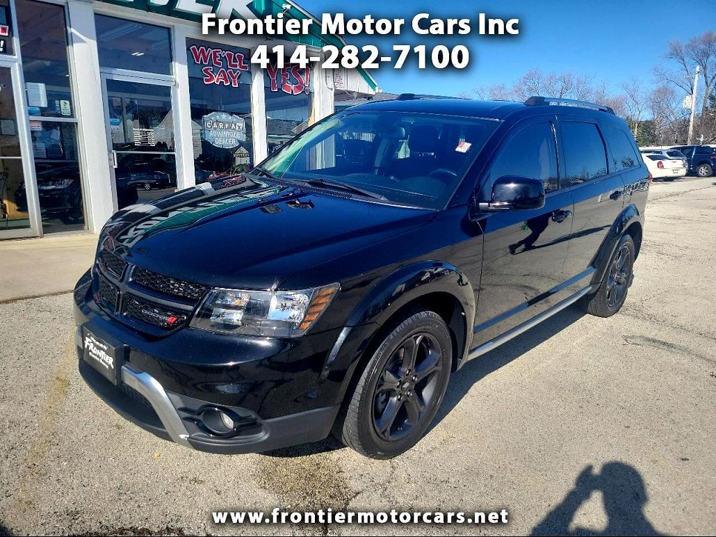 2019 Dodge Journey Crossroad image 0