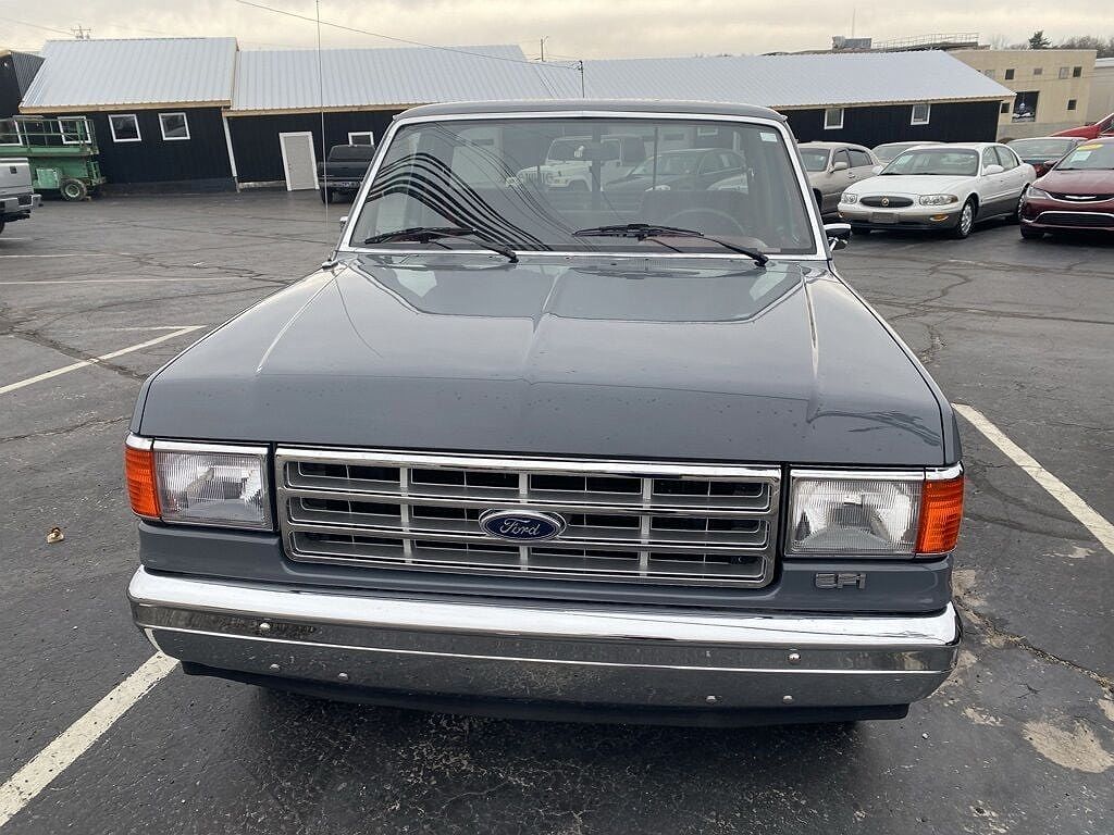 1987 Ford F-150 null image 1