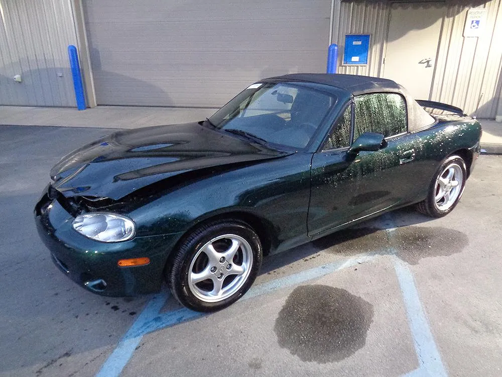 2002 Mazda Miata null image 0