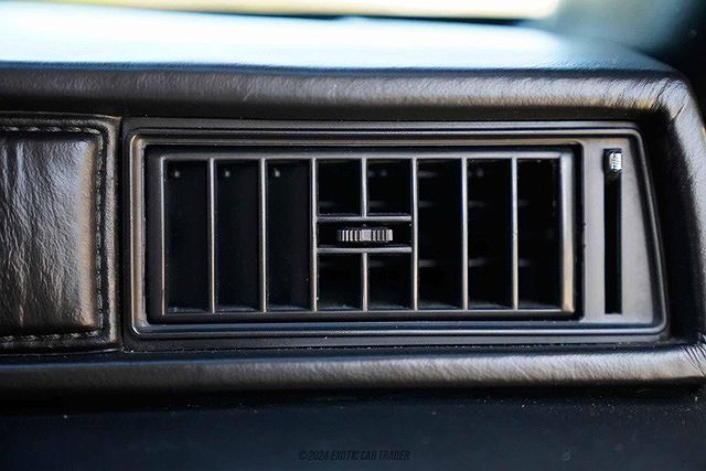 1988 Cadillac Fleetwood Hearse image 51