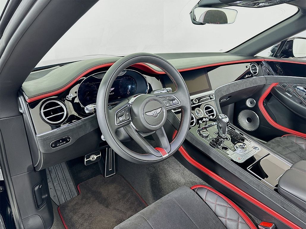 2022 Bentley Continental GT image 1