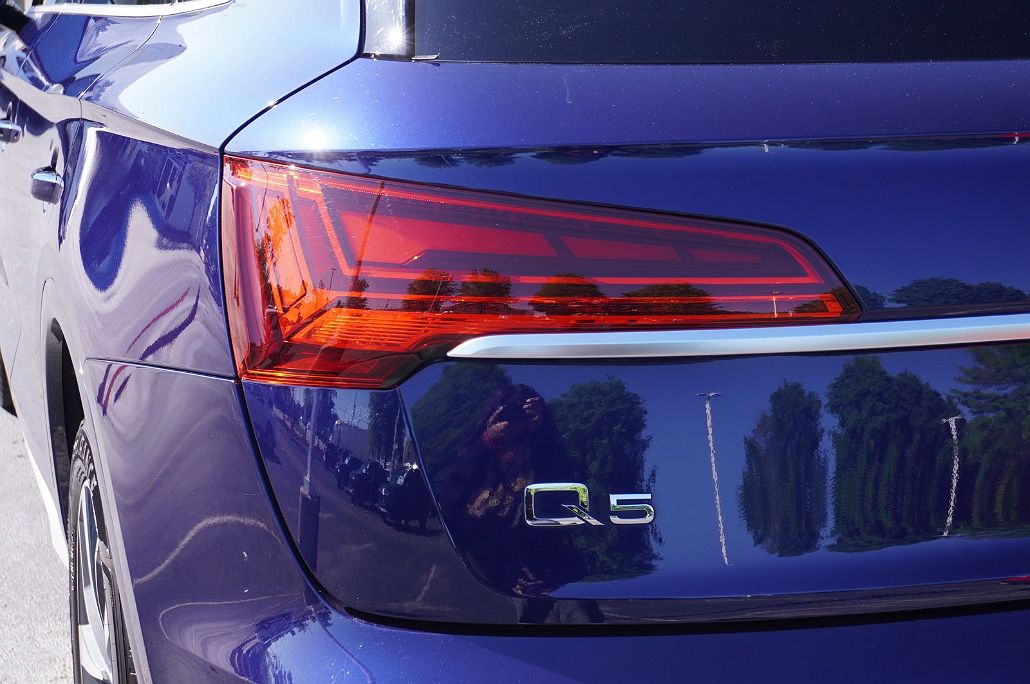 2021 Audi Q5 Premium Plus image 4